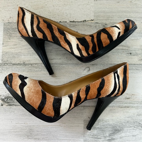 NINE WEST Rocha Tiger Stripe Cowhide Leather Platform NEW Heels 9 - Picture 5 of 10